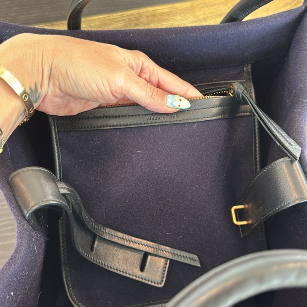 Celine phoebe Philo Phantom Bag Medium in blue/purple felt - Picture 5 of 11